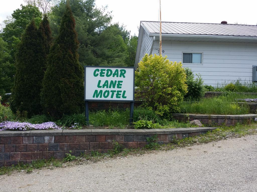 Cedar Lane Motel Bracebridge Extérieur photo