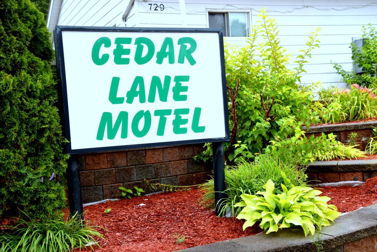 Cedar Lane Motel Bracebridge Extérieur photo